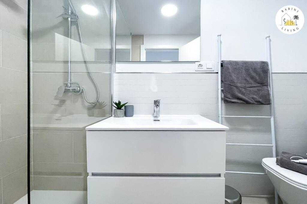 Casa Alicia Central Town By Babiniliving คอร์ราเลโฮ ภายนอก รูปภาพ